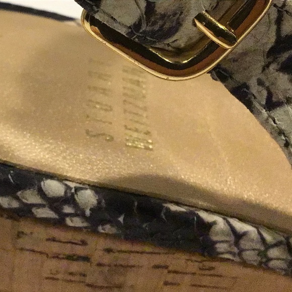 Stuart Weitzman Jean Peep Toe Wedge Sandal - Picture 10 of 13